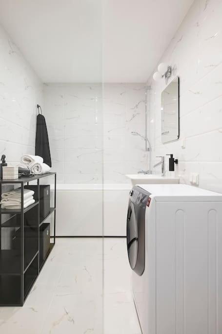 W Apartments Uus-Hollandi With Sauna Talin Exterior foto